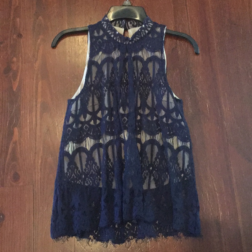 Navy blue Lace tank top!